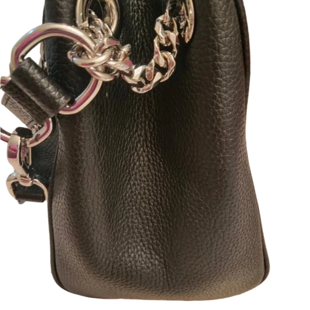 Michael Kors Pebbled Leather Chain Bag Black